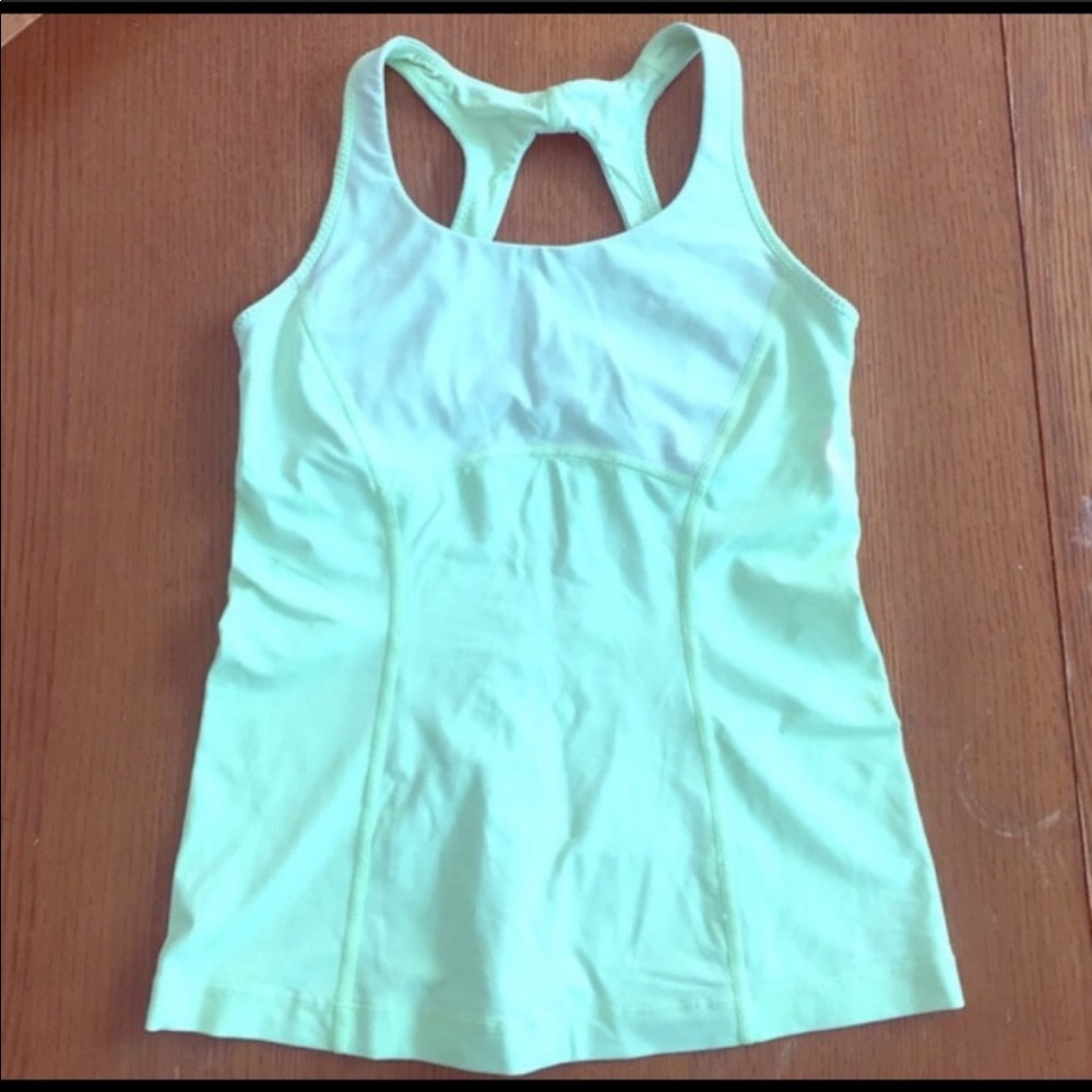 Lululemon tank